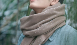 吃瓜爆料杨紫肖战,瓜田里的甜蜜邂逅